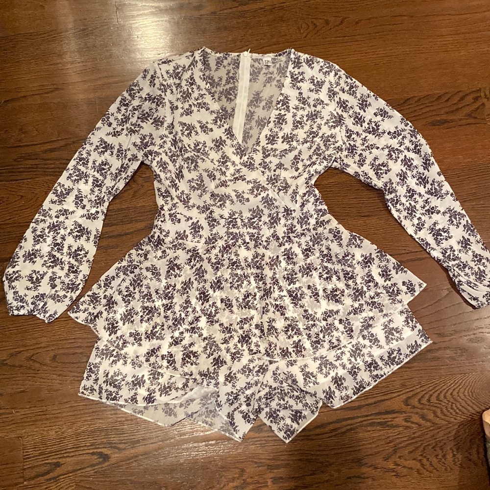 Black & White Floral Romper - like new!